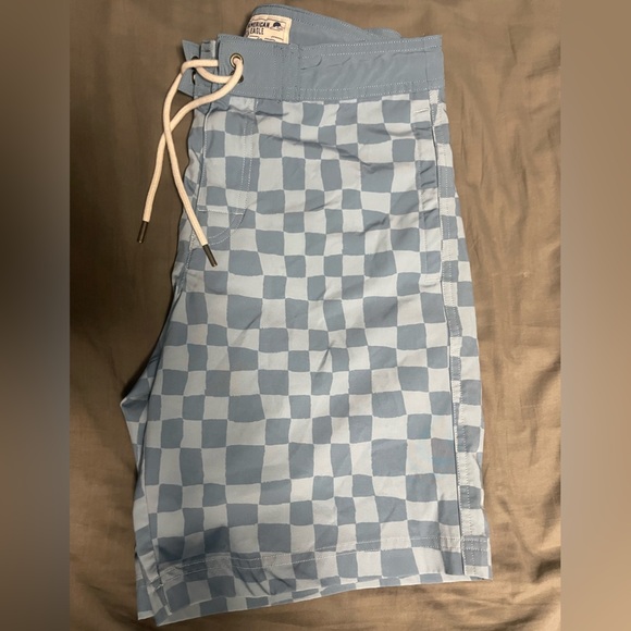 American Eagle XS men’s swim trunks - Picture 2 of 6